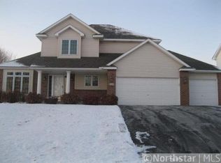 9632 Coneflower Cir, Champlin, MN 55316
