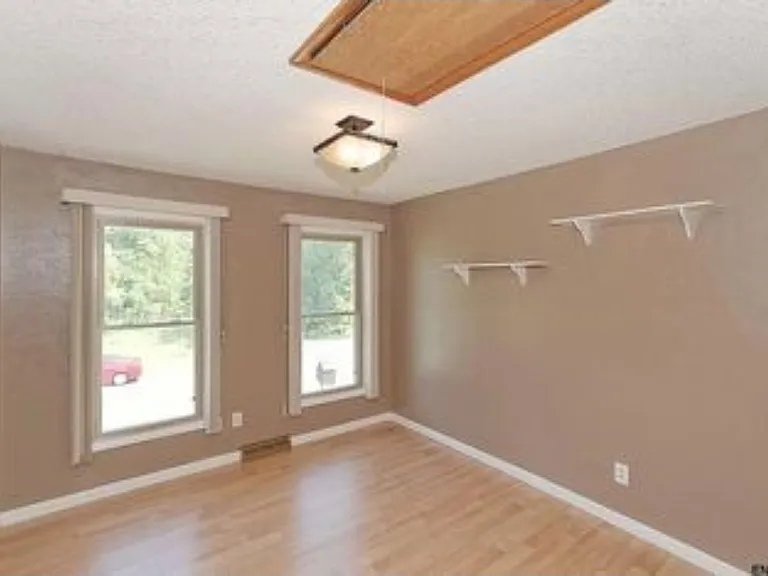 11 Cromwell Dr — Photo 17