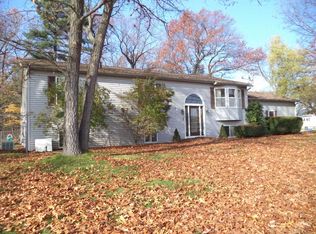 213 Broadmoor St, Muskegon, MI 49442