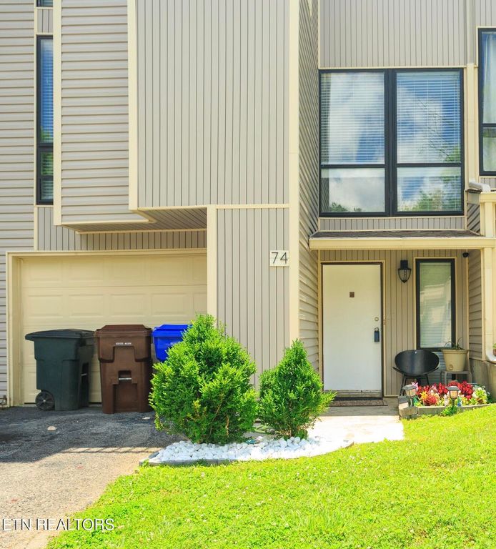 74 Valley Forge Dr, Oak Ridge, TN, Oak Ridge