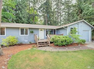814 206th Ave NE, Sammamish, WA 98074