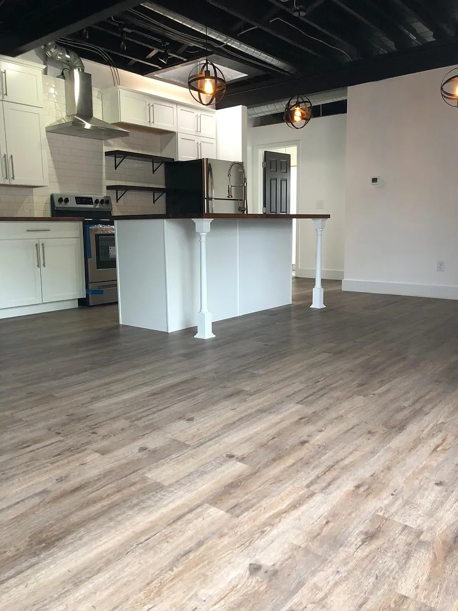 Building Photo - 8 Holland Ave NW #1