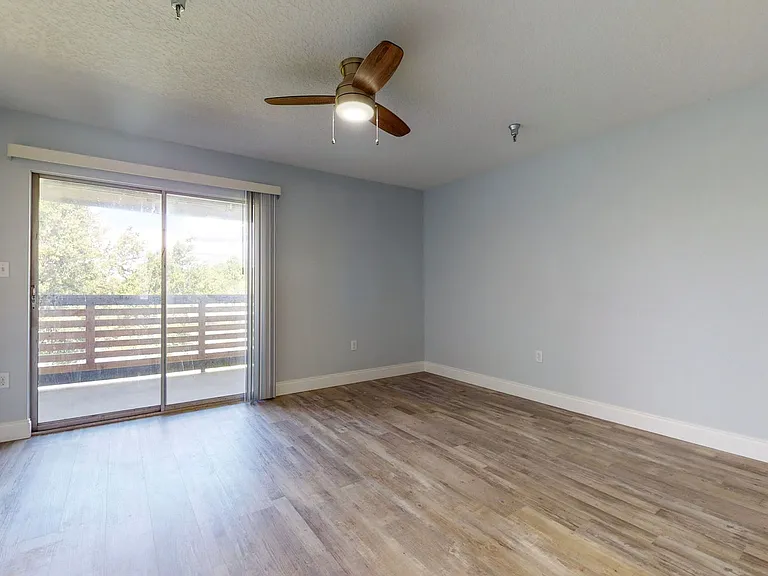 Janie B Apartments — Photo 59