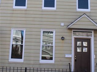 8680 77th St, Jamaica, NY 11421
