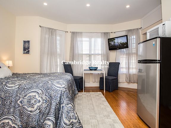 4th image of 14 Chiswick Rd #1T