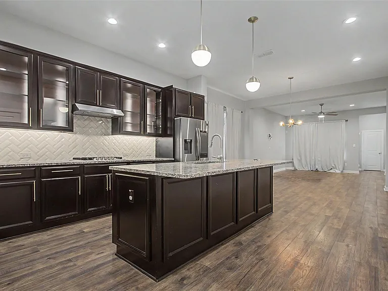 19718 Shinnery Ridge Ct — Photo 2