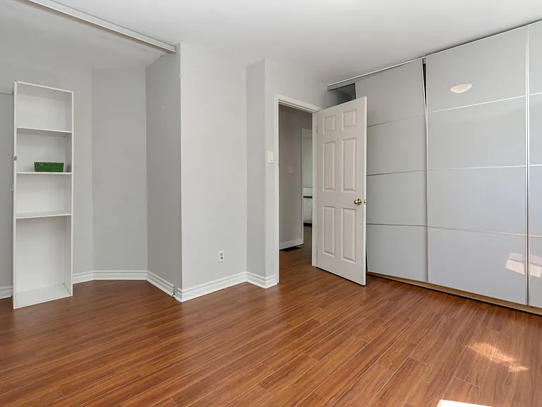 19 Melinda Cres #19 MELINDA CRESCENT — Photo 13