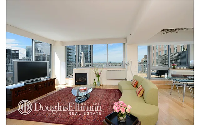 Sold by Douglas Elliman | media 27