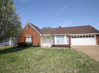 6730 Elmore Woods Ln, Memphis, TN 38134