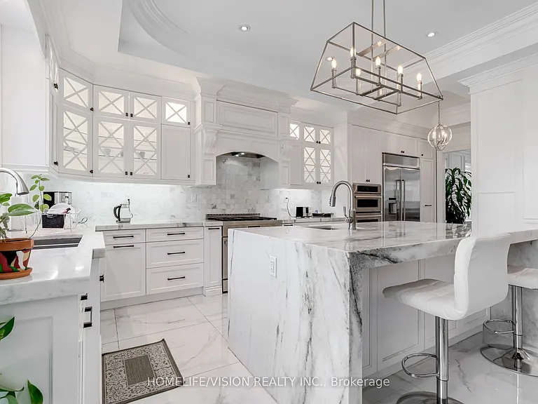 28 Moore Park Ave — Photo 24