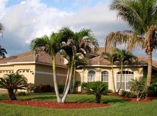 28415 Del Lago Way, Bonita Springs, FL 34135