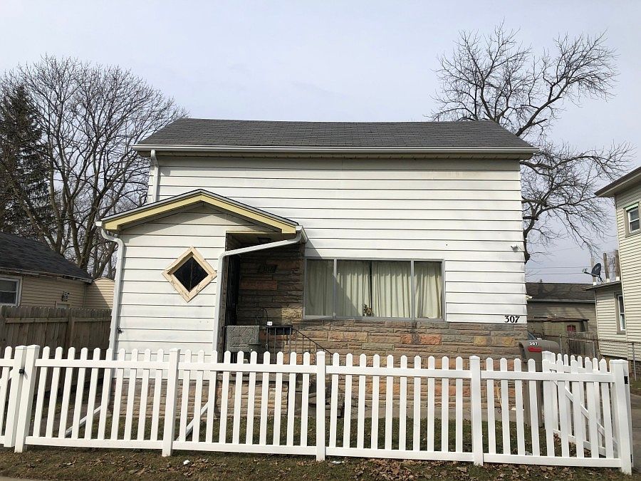 1st image of 307 S Woodbridge St