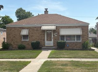3139 Dora St, Franklin Park, IL