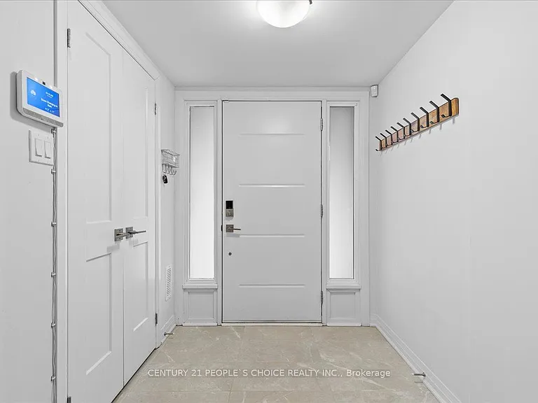51 Sparrow Ave #56 — Photo 4