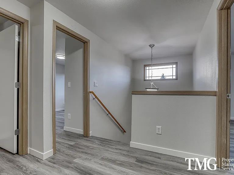 3708 NE 98th St — Photo 33