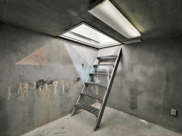 712 Squaw Creek Rd, Willow Park, TX 76087