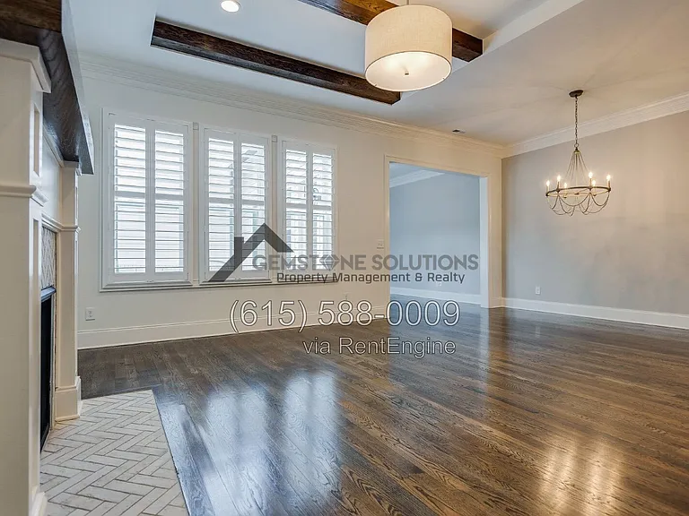 3006 Hathaway St — Photo 8