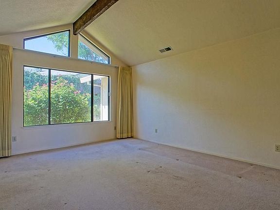 4th image of 7820 Casa Bella Way