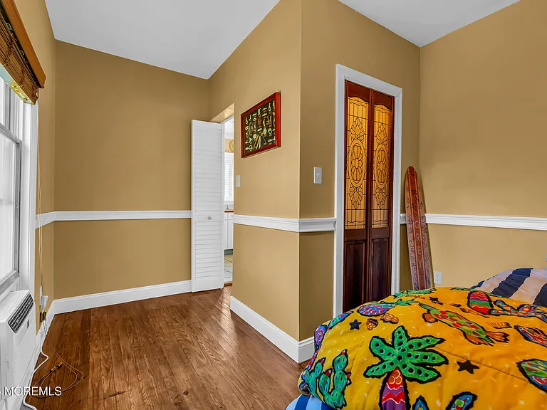 344 E Point Pleasant Ave — Photo 16