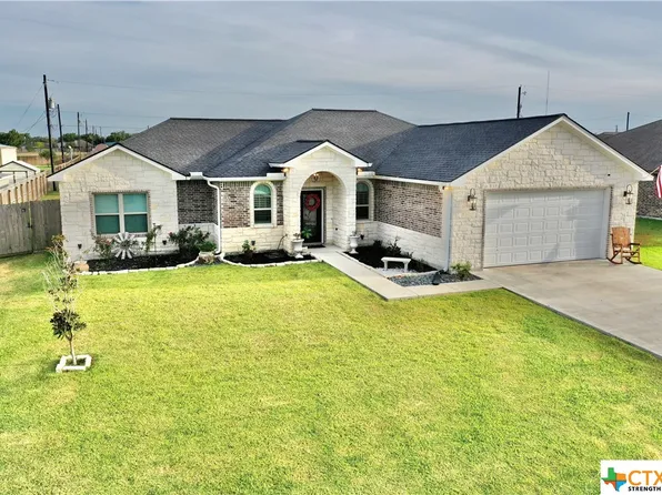 169 Grouse Rd, Victoria, TX 77905