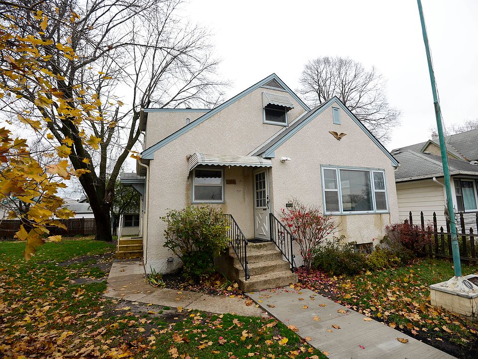 1st image of 2110 California St NE