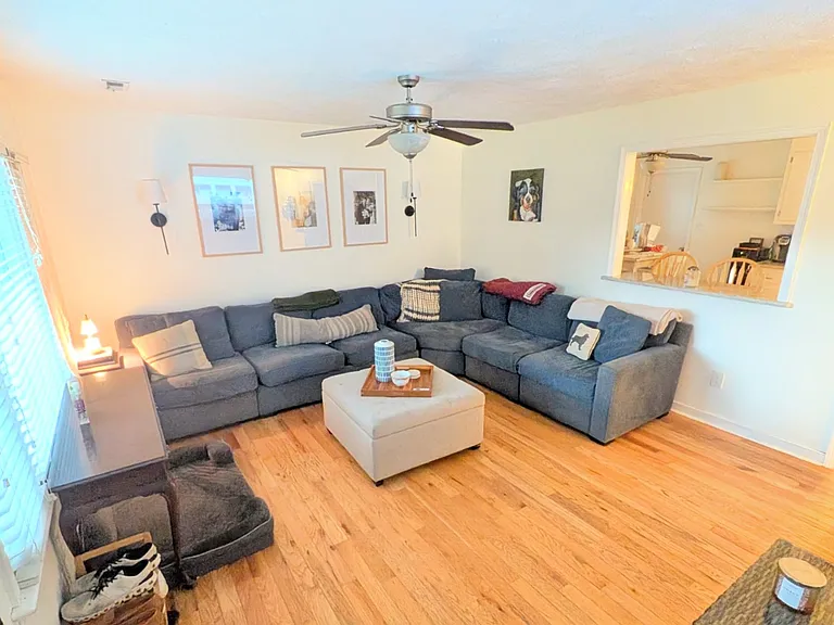 7285 Ann Cabell Ln — Photo 1