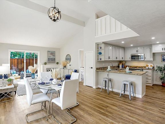 3rd image of 10846 Northridge Sq