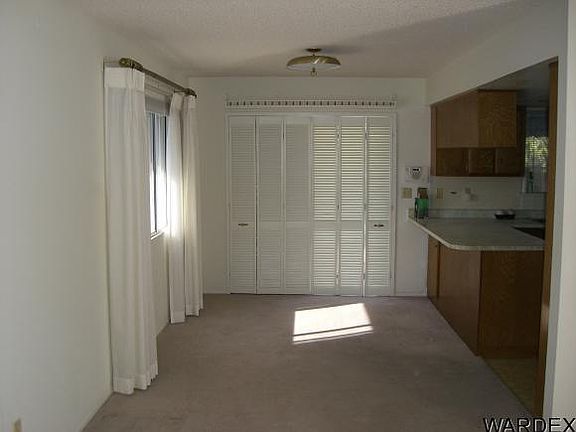 3rd image of 3921 Doeskin Ln