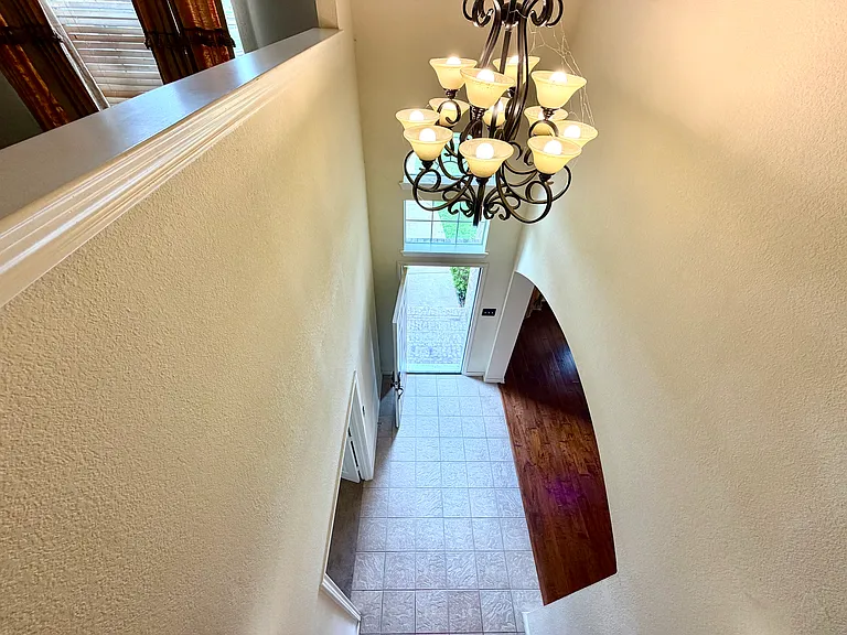 7204 Crane Dr — Photo 37