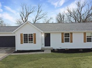 285 Meadow Dr, Genoa City, WI 53128