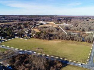 129 Seven Ponds Rd #88, Southampton, NY 11968