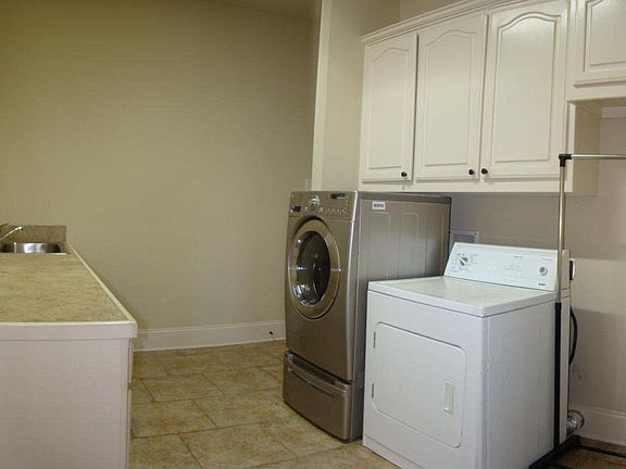 5th image of 6119 Royal Palms Dr