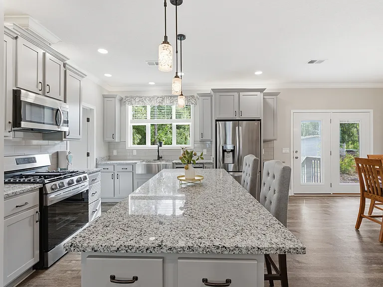 6170 La Pine Rd — Photo 3