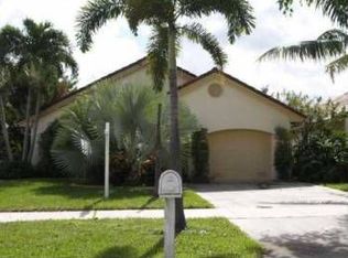 4190 NW 6th St, Deerfield Beach, FL 33442
