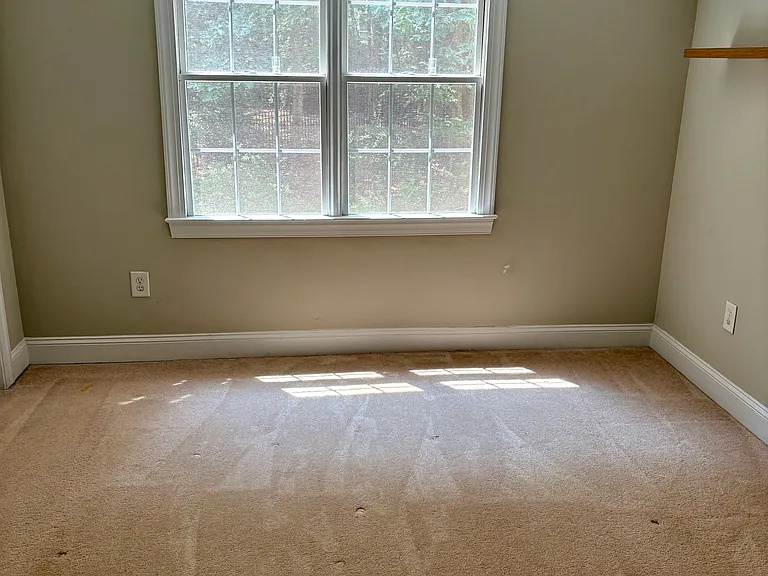 346 N Rock Springs Rd — Photo 14