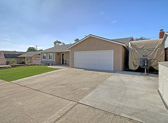 3rd image of 375 Alpine Ave