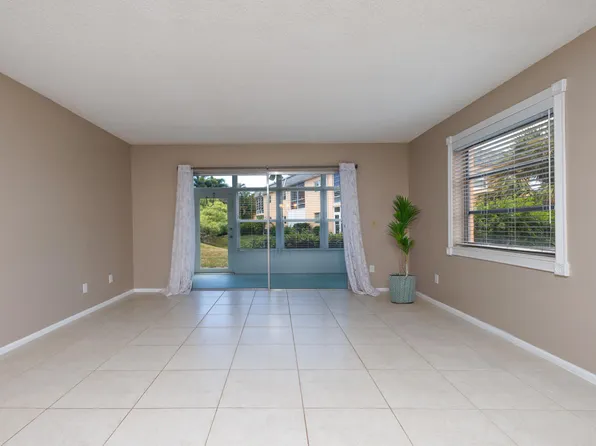 2950 SE Ocean Boulevard #53-3, Stuart, FL 34996