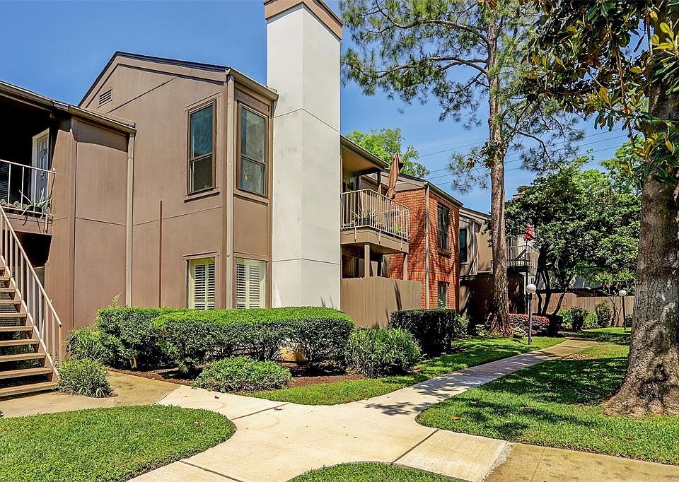 1st image of 1201 Bering Dr APT 27