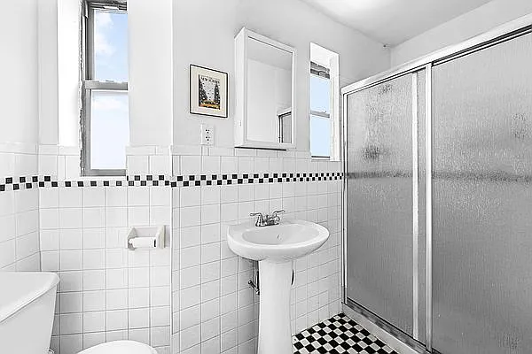 Rented by REAL New York | media 14