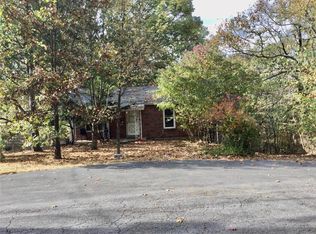 2005 Ridgedale Dr, High Ridge, MO 63049