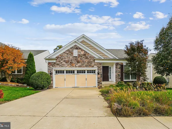 9 Montera Ave, Fredericksburg, VA 22406