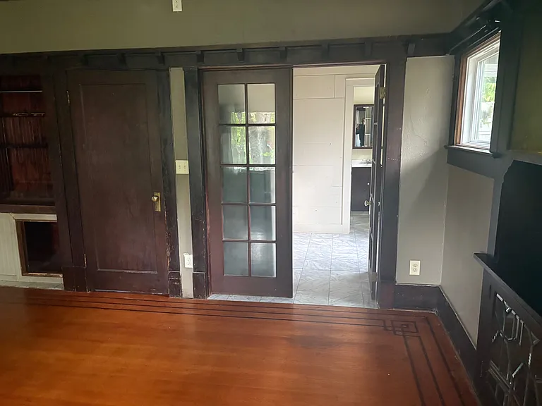 907 S Adams St #D — Photo 11