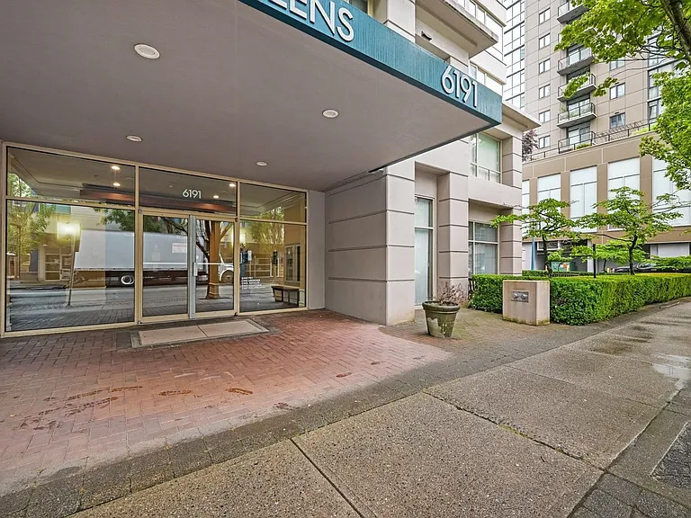 6191 Buswell St #90X — Photo 23