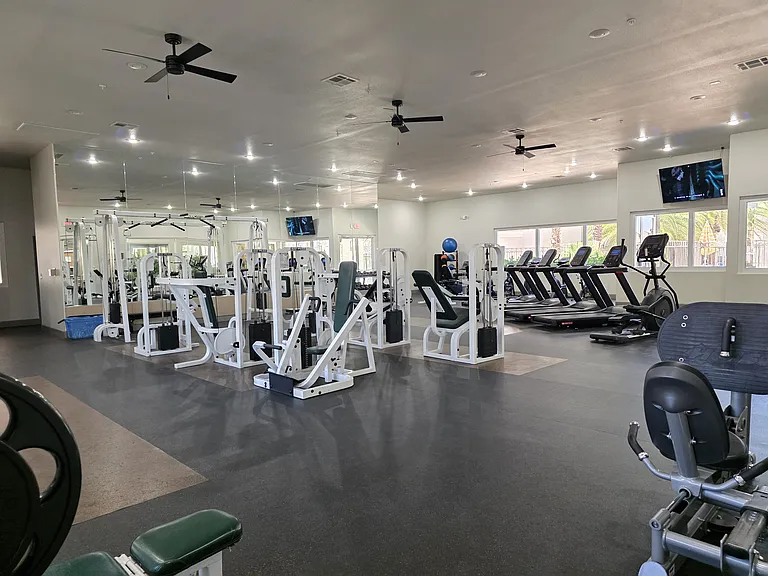 9050 W Warm Springs Rd #1077 — Photo 33