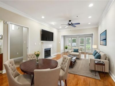 2865 Lenox Rd NE APT 101, Atlanta, GA, 30324