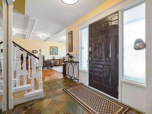 2nd image of 39 N Eton Rd W