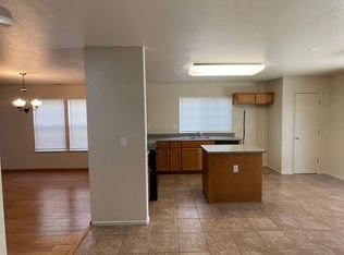 1281 Daylight Dr, Merced, CA 95348
