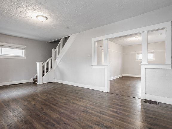 5th image of 1134 N Kealing Ave