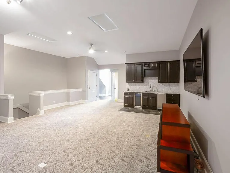 103 Forest Place Cir — Photo 26