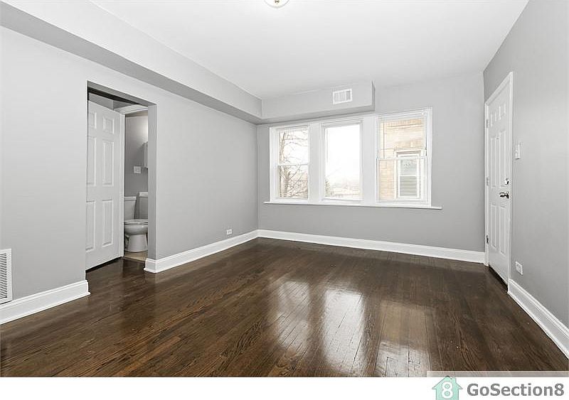 2nd image of 1215 E 72nd Pl